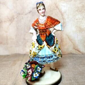 Nove Italy Hand Painted Lady Figurine Basket Flowers ZSZ FSA Porcelain 6.5 in